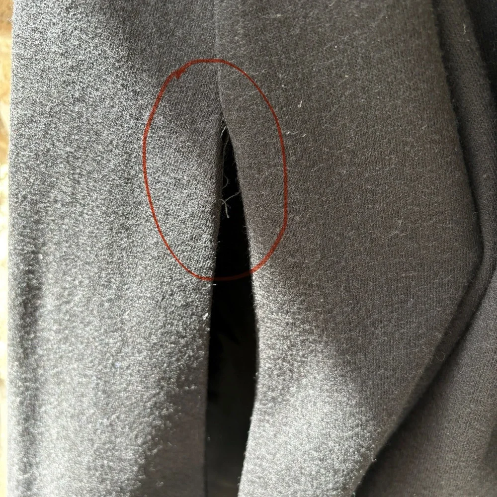 Claralura Original 50’s vintage  Black Cape with Fox Fur Trim one size fits most - Picture 8 of 8